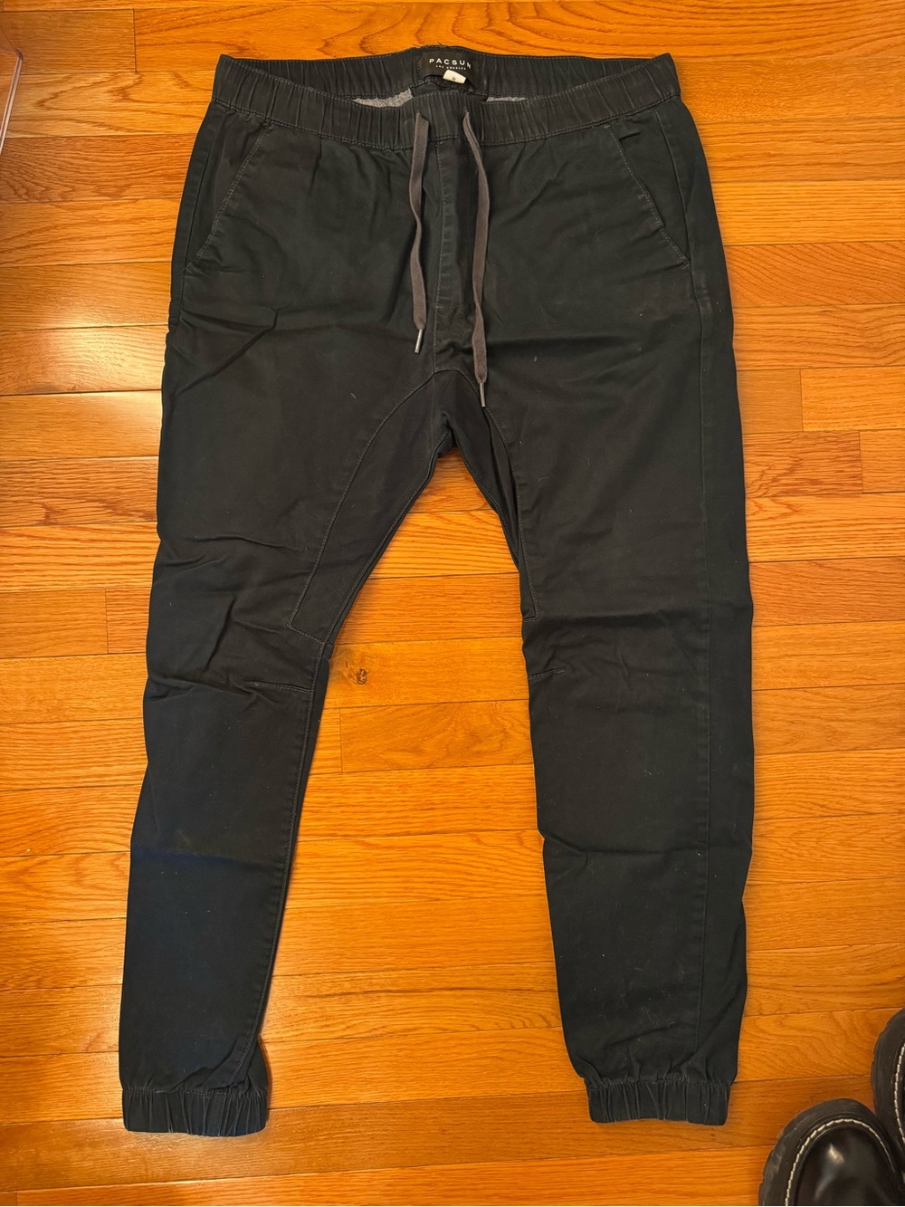 PacSun Black Cotton Jogger Pants Men’s Medium Drawstring Tapered Fit